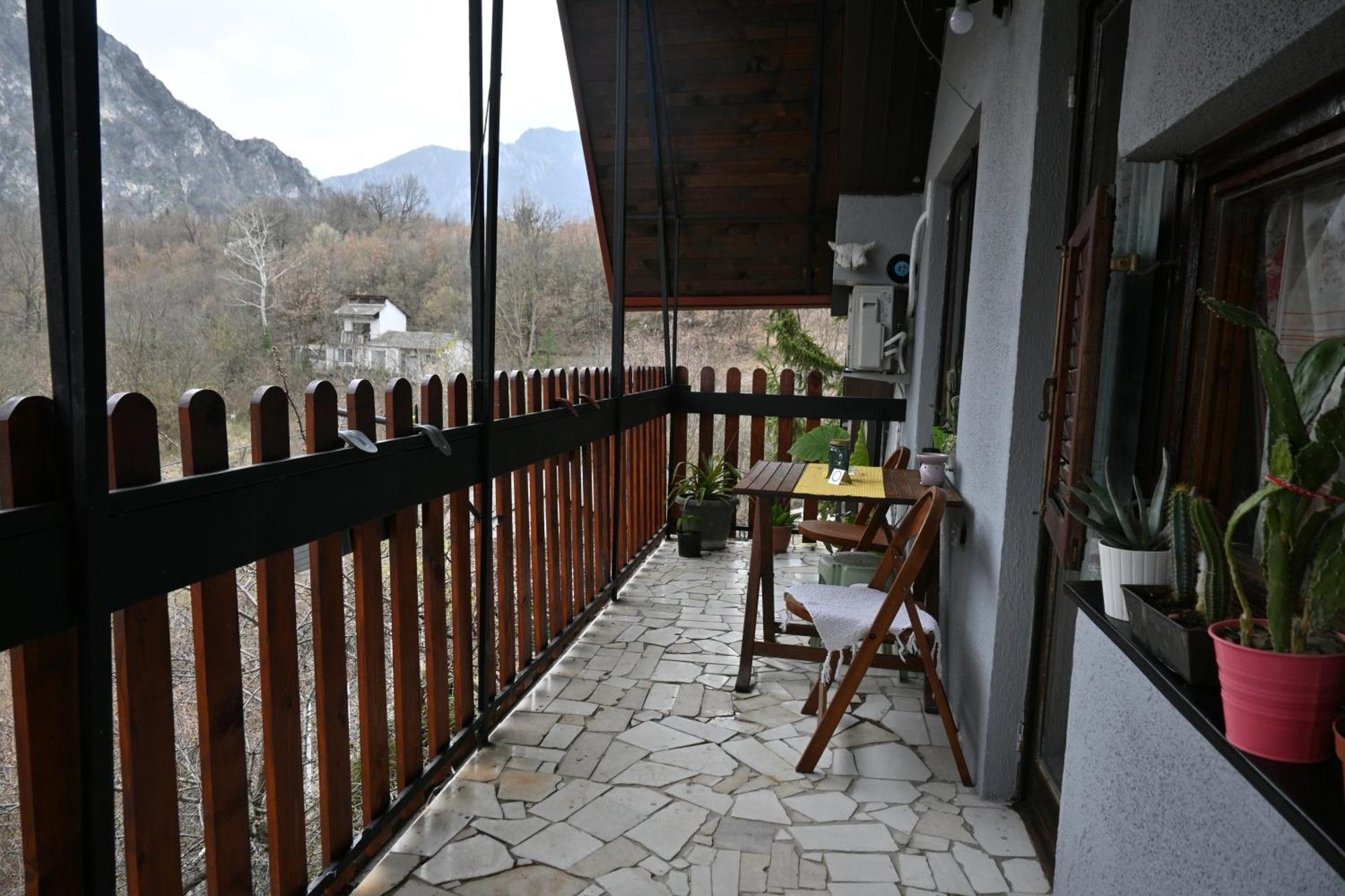 Canyon Matka Nature Apartments With A Terrace Σκόπια Εξωτερικό φωτογραφία